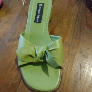 Green bow sandals